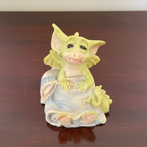 Sleepy Head Pocket Dragon Figurine